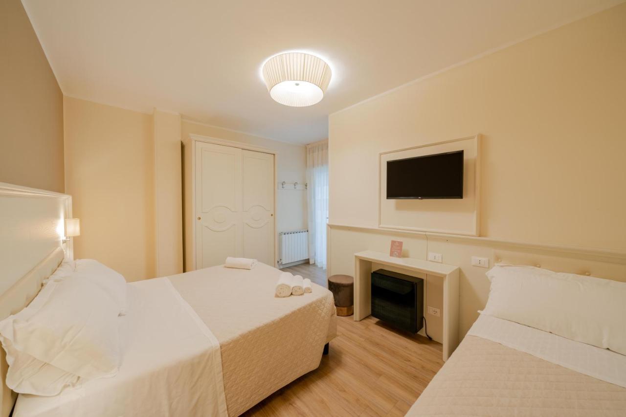 Hotel Orchidea Cervia Eksteriør billede