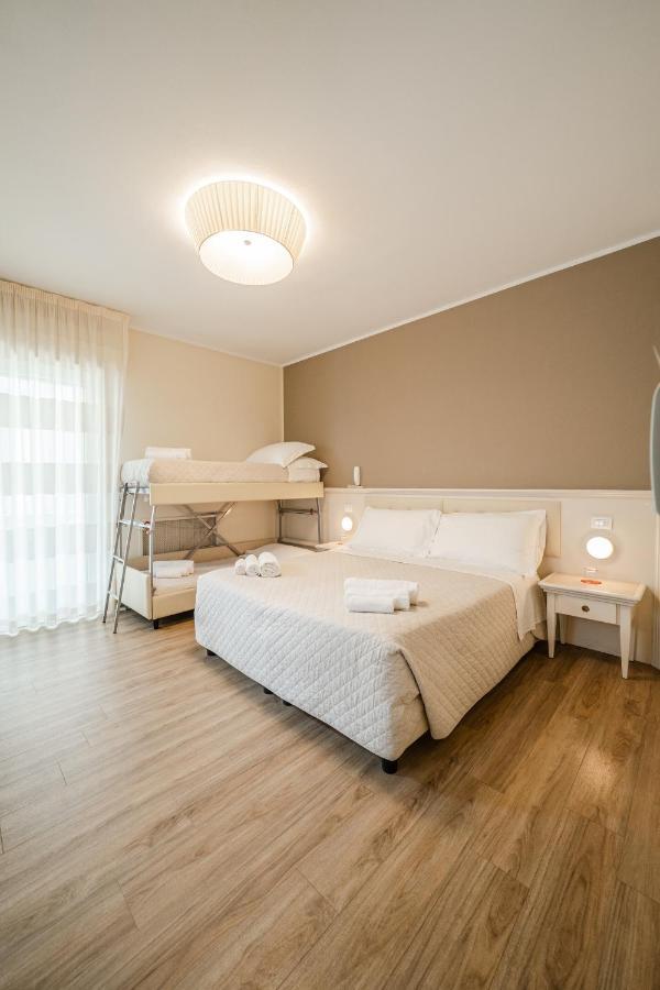 Hotel Orchidea Cervia Eksteriør billede
